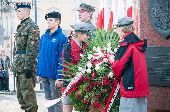 Dzień wcześniej w Kutnie mieszkańcy świętowali niepodległość