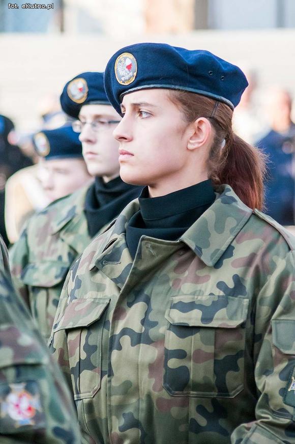 Dzień wcześniej w Kutnie mieszkańcy świętowali niepodległość