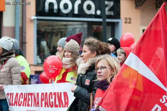 Szlachetna Paczka otworzyła bazę. Wybierz rodzinę, której dasz prezent