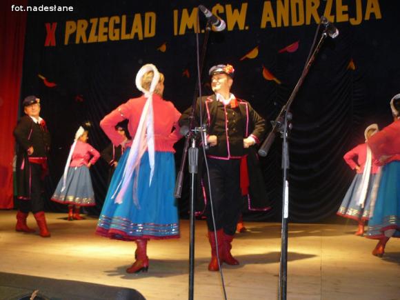 Zespół Pieśni i Tańca Ziemi Kutnowskiej z koszem nagród wraca z Pomorza