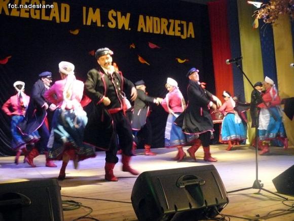 Zespół Pieśni i Tańca Ziemi Kutnowskiej z koszem nagród wraca z Pomorza