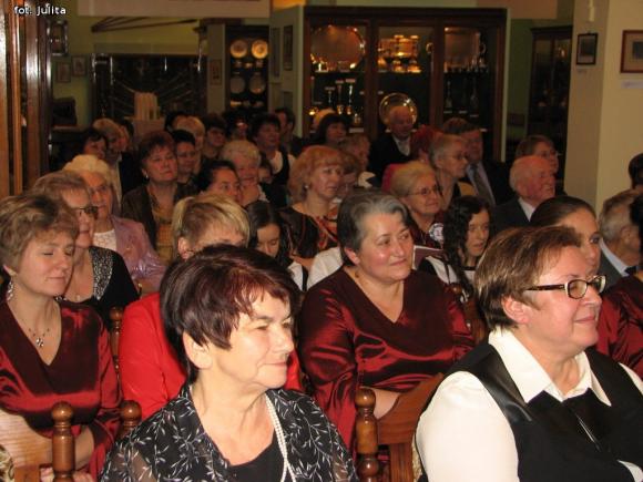 Jubileuszowy koncert chóru Młodzi Duchem