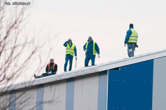 Niebezpieczna praca na wysokości przy modernizacji Stacji Uzdatniania Wody