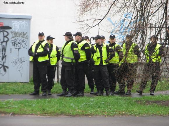 Nauczyciele z powiatu kutnowskiego uczestniczyli w manifestacji w Warszawie