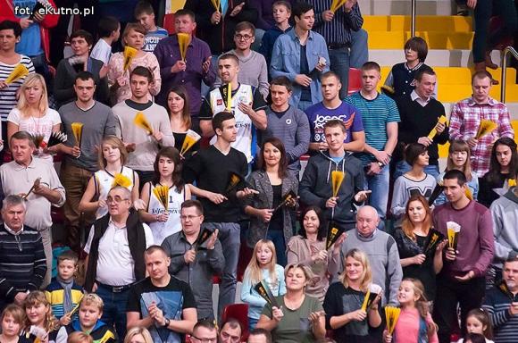 Nieprawda, że w Kutnie jest nudno: emocje kibiców koszykówki