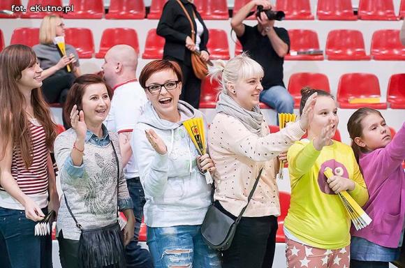 Nieprawda, że w Kutnie jest nudno: emocje kibiców koszykówki