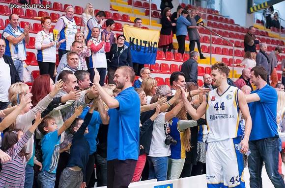 Nieprawda, że w Kutnie jest nudno: emocje kibiców koszykówki