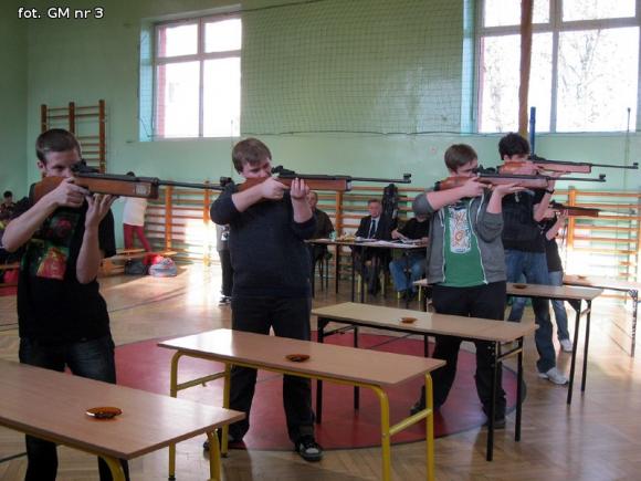 Zawody Strzeleckie w Gimnazjum nr 3