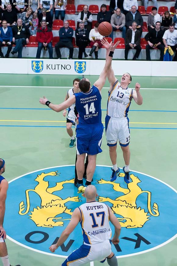 Nasi koszykarze roznieśli Politechnikę z Poznania