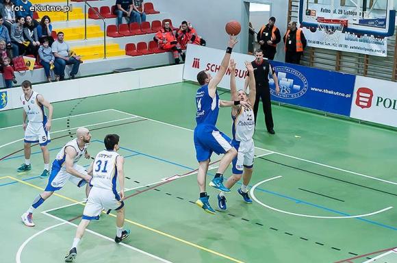 Nasi koszykarze roznieśli Politechnikę z Poznania