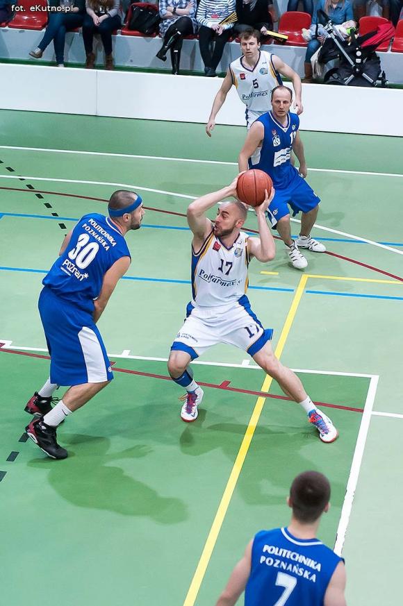 Nasi koszykarze roznieśli Politechnikę z Poznania