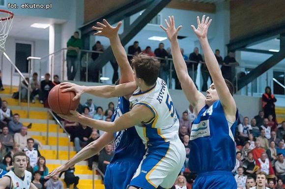 Nasi koszykarze roznieśli Politechnikę z Poznania