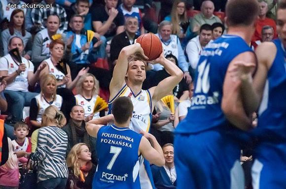 Nasi koszykarze roznieśli Politechnikę z Poznania