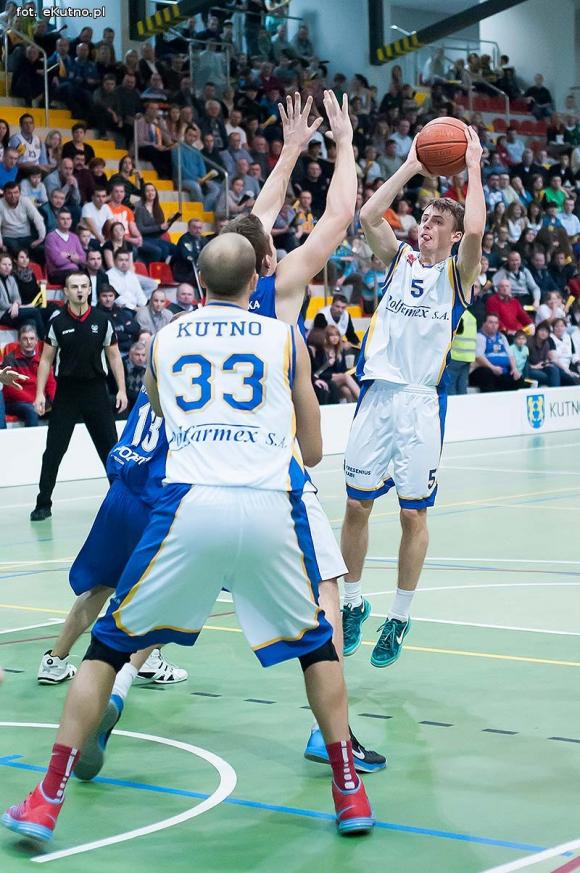 Nasi koszykarze roznieśli Politechnikę z Poznania