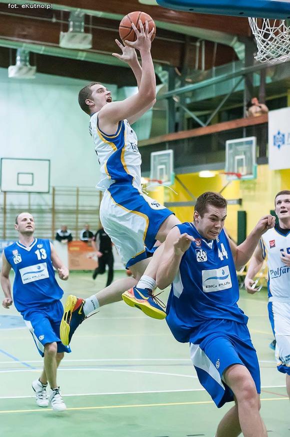 Nasi koszykarze roznieśli Politechnikę z Poznania