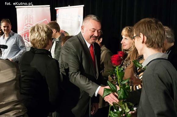 Ostatni dzień Festiwalu im. Szaloma Asza. Wczoraj bawili się tu razem, A dziś... Pamiętamy o kutnowskich Żydach
