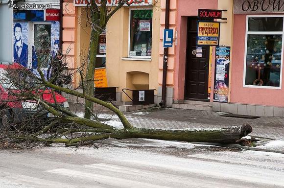 Skutki wichury w Kutnie