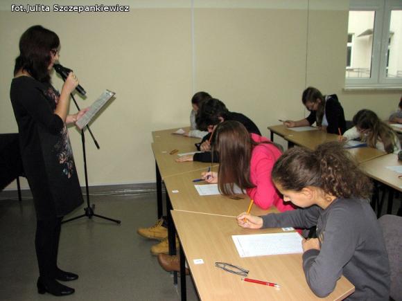 Daria Chmielecka Mistrzem Ortografii Powiatu Kutnowskiego