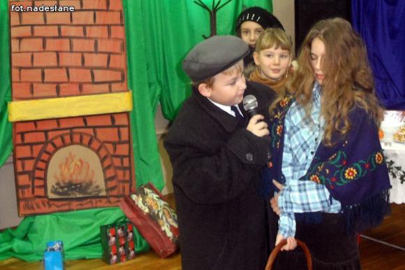 Dziewczynka z zapałkami dla Mikołaja