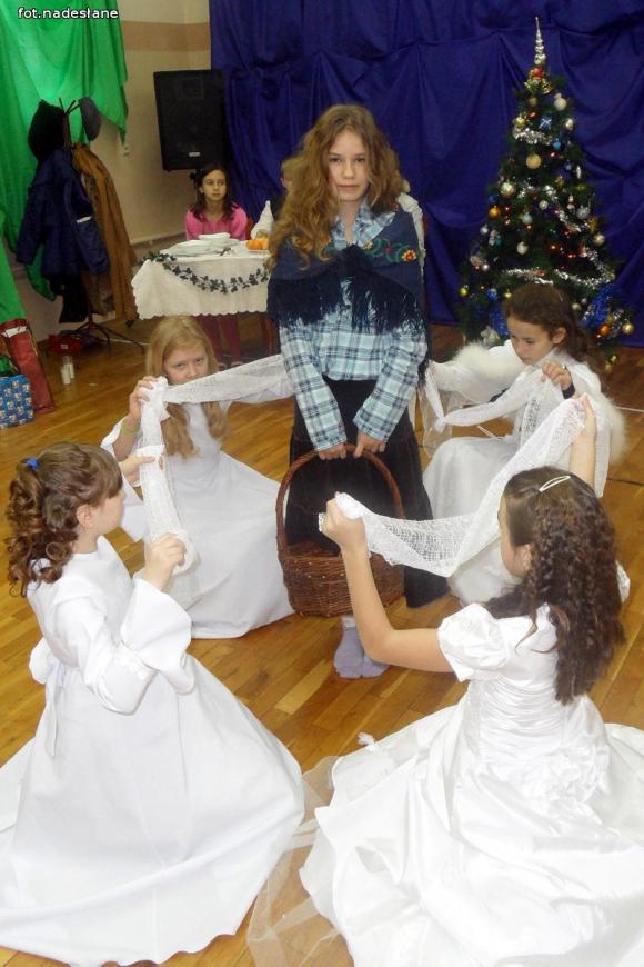 Dziewczynka z zapałkami dla Mikołaja