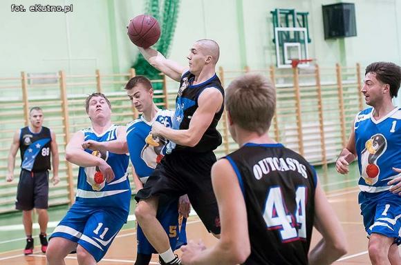 Czarni nadal niepokonani. Wyniki 2. kolejki KALK