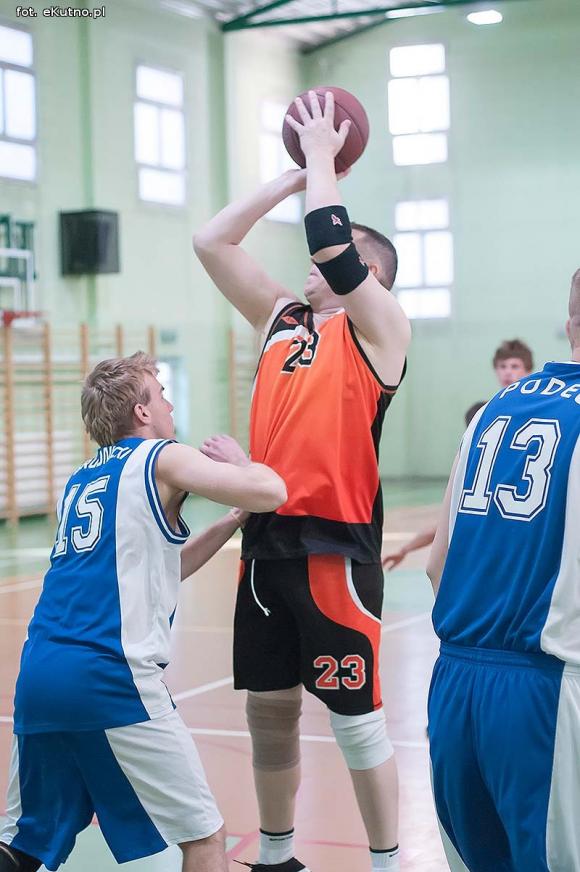 Czarni nadal niepokonani. Wyniki 2. kolejki KALK