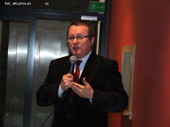 Po co tu przyszłyśmy? Chłopiec do bicia i słowa prezydenta