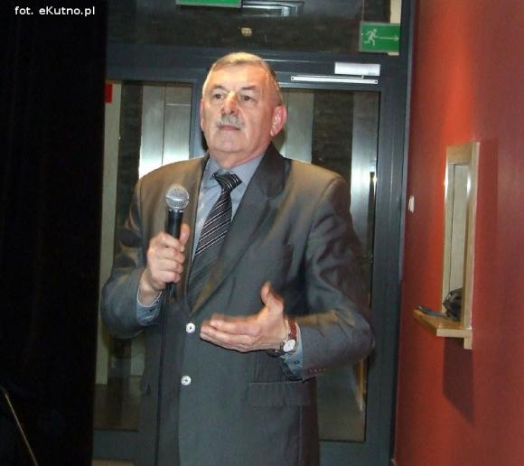 Po co tu przyszłyśmy? Chłopiec do bicia i słowa prezydenta