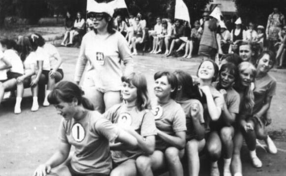 Pod patronatem eKutno.pl: 60-lecie II Liceum im. J. Kasprowicza w Kutnie cz.2 historii