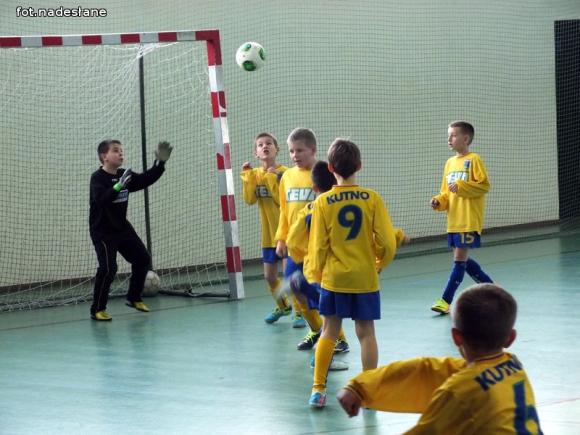 Trzecie miejsce dla MKS Kutno i wyróżnienie dla piłkarza Dawida Walczaka