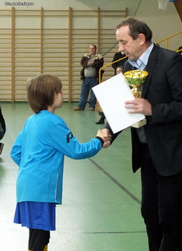 Trzecie miejsce dla MKS Kutno i wyróżnienie dla piłkarza Dawida Walczaka