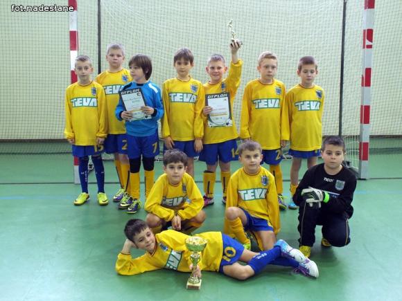 Trzecie miejsce dla MKS Kutno i wyróżnienie dla piłkarza Dawida Walczaka