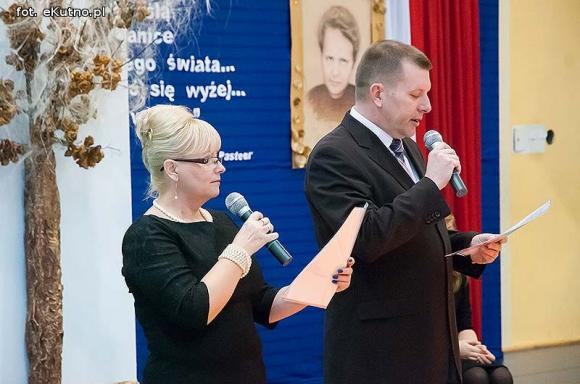 Czar wspomnień i podziękowania. 35-lecie nadania imienia Szkoły Podstawowej Nr 6 w Kutnie