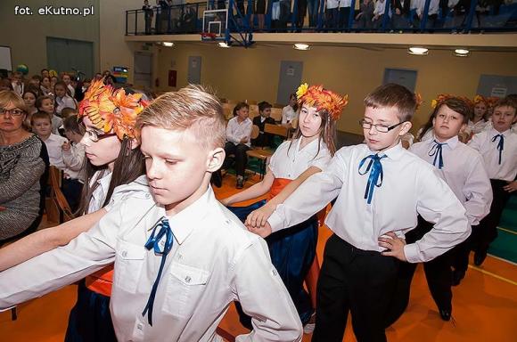 Czar wspomnień i podziękowania. 35-lecie nadania imienia Szkoły Podstawowej Nr 6 w Kutnie