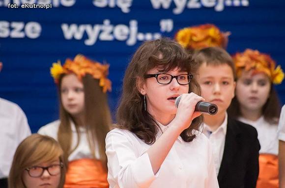Czar wspomnień i podziękowania. 35-lecie nadania imienia Szkoły Podstawowej Nr 6 w Kutnie