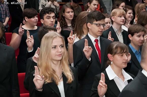 Wierzyłem zawsze w światła moc, Władnącą nad mrokami ... Urodziny Kasprowicza i na zawsze młoda 60-tka