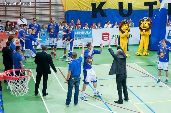 Kutnowscy koszykarze nie zawiedli. Wygrana z Krosnem