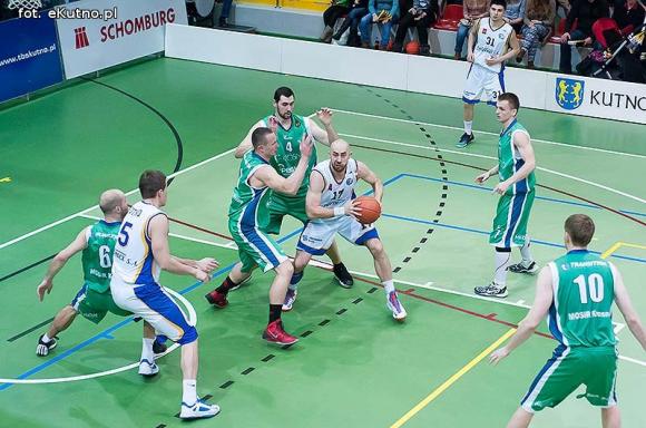 Kutnowscy koszykarze nie zawiedli. Wygrana z Krosnem