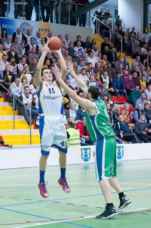 Kutnowscy koszykarze nie zawiedli. Wygrana z Krosnem
