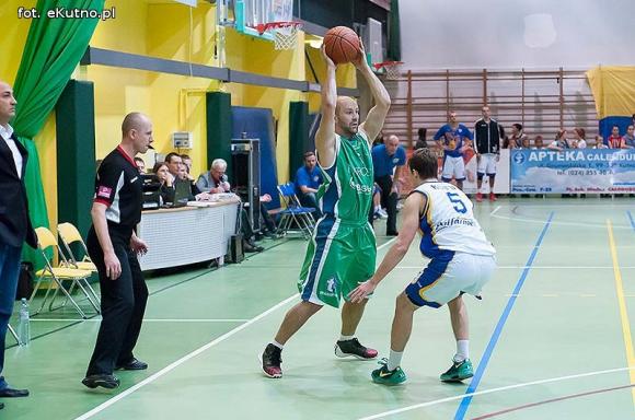 Kutnowscy koszykarze nie zawiedli. Wygrana z Krosnem