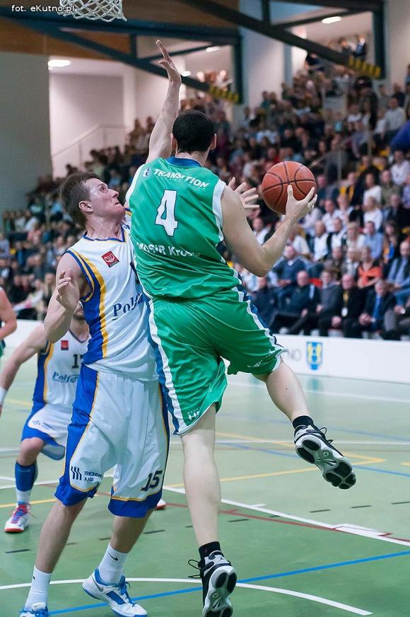 Kutnowscy koszykarze nie zawiedli. Wygrana z Krosnem
