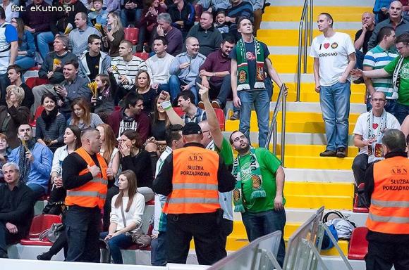 Kutnowscy koszykarze nie zawiedli. Wygrana z Krosnem