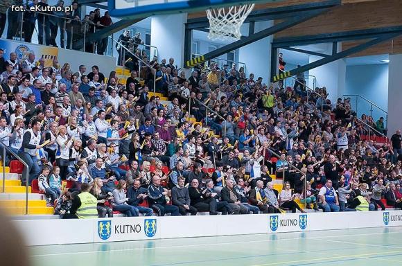 Kutnowscy koszykarze nie zawiedli. Wygrana z Krosnem