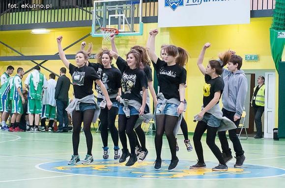 Kutnowscy koszykarze nie zawiedli. Wygrana z Krosnem