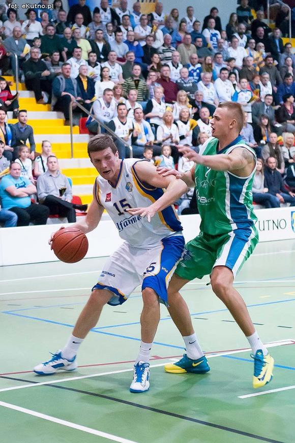 Kutnowscy koszykarze nie zawiedli. Wygrana z Krosnem
