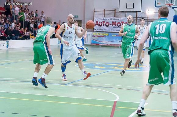 Kutnowscy koszykarze nie zawiedli. Wygrana z Krosnem