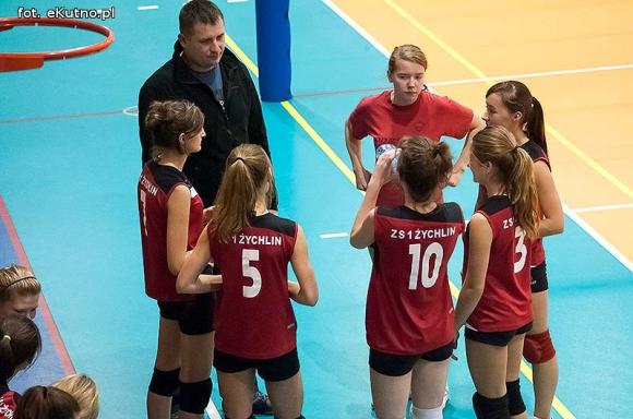 Wyniki: V kolejki KALS - ekstraklasa kobiet i III liga mężczyzn