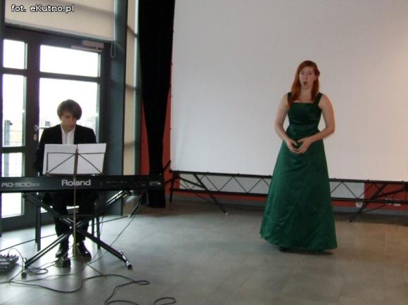 Autystyczny czyli kto? Autystyczny czyli jaki? Poznajmy autystów