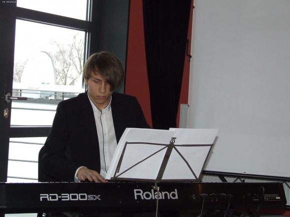 Autystyczny czyli kto? Autystyczny czyli jaki? Poznajmy autystów