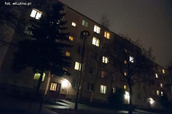 Ciemności między blokami na Chrobrego i Jagiełły zniknęły